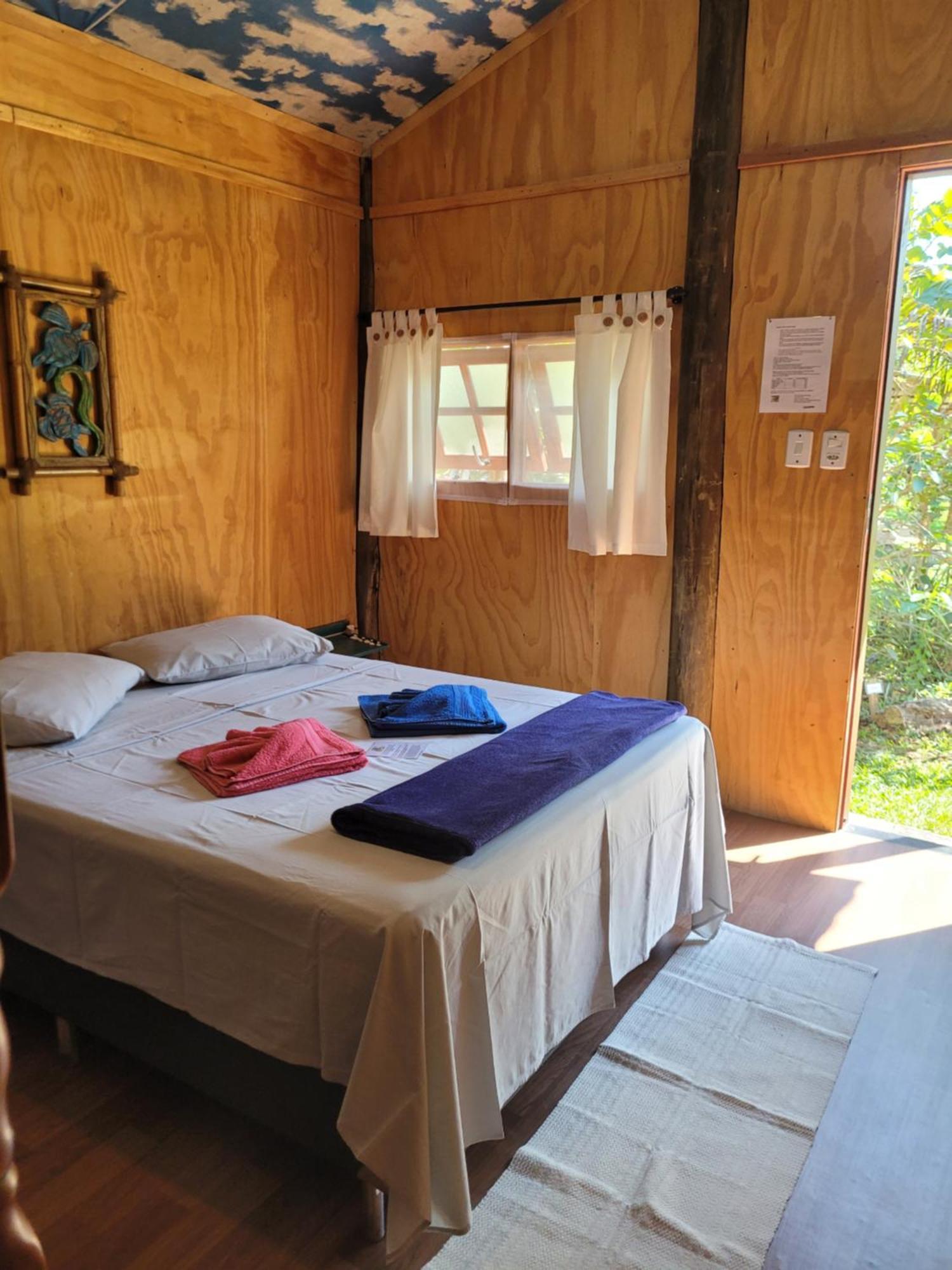 Piratas Cabanas Camping Bar Parati Mirim Exterior foto